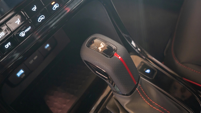 Hyundai Creta 2025 nhận cọc tại đại lý, dễ ra mắt Việt Nam tháng sau: Dáng như 'tiểu Palisade', thêm bản thể thao đấu Xforce, Yaris Cross- Ảnh 11.