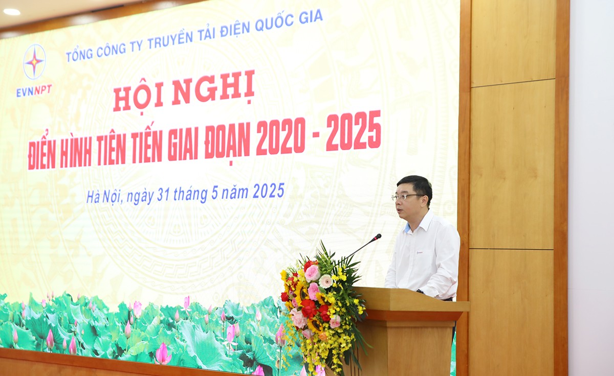 EVNNPT tổng kết phong trào thi đua yêu nước giai đoạn 2020-2025 và vinh danh các điển hình tiên tiến EVNNPT tổng kết phong trào thi đua yêu nước giai đoạn 2020-2025 và vinh danh các điển hình tiên tiến