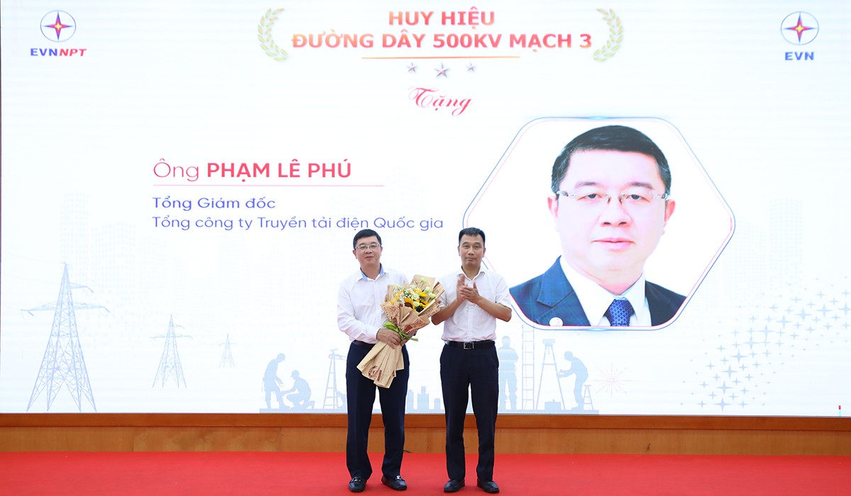 EVNNPT tổng kết phong trào thi đua yêu nước giai đoạn 2020-2025 và vinh danh các điển hình tiên tiến EVNNPT tổng kết phong trào thi đua yêu nước giai đoạn 2020-2025 và vinh danh các điển hình tiên tiến