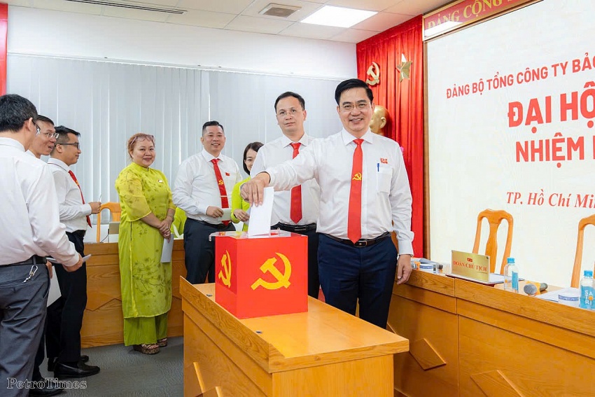 Một Đại hội Đảng đặc biệt từ ý chí và khát vọng vươn mình Một Đại hội Đảng đặc biệt từ ý chí và khát vọng vươn mình