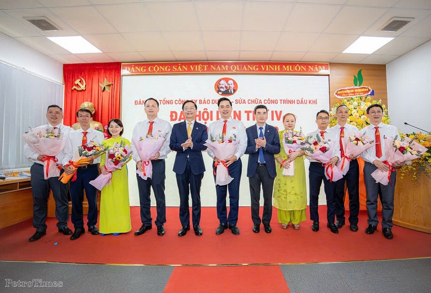 Một Đại hội Đảng đặc biệt từ ý chí và khát vọng vươn mình Một Đại hội Đảng đặc biệt từ ý chí và khát vọng vươn mình