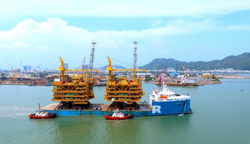 Dịch vụ EPC và sản xuất chế tạo công trình công nghiệp - năng lượng chiếm hơn 60% cơ cấu doanh thu toàn PTSC 5 tháng đầu năm Dịch vụ EPC và sản xuất chế tạo công trình công nghiệp - năng lượng chiếm hơn 60% cơ cấu doanh thu toàn PTSC 5 tháng đầu năm