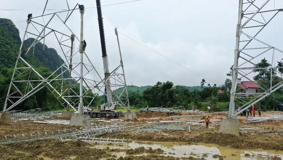 Từ mạch 3, viết tiếp kỳ tích 500kV Lào Cai–Vĩnh Yên Từ mạch 3, viết tiếp kỳ tích 500kV Lào Cai–Vĩnh Yên