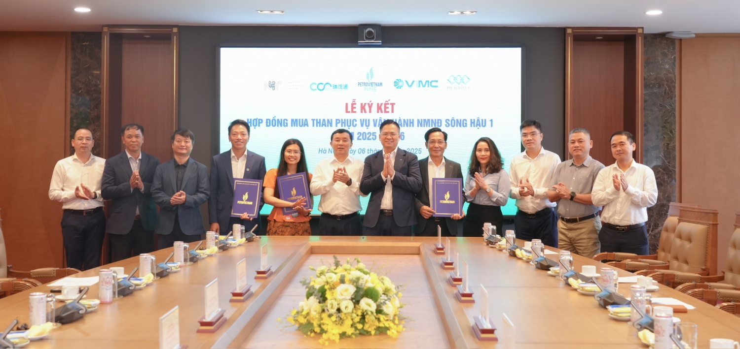 Hợp đồng được ký kết nhằm đảm bảo nguồn nhiên liệu than ổn định, chất lượng cao cho hoạt động sản xuất điện của NMNĐ Sông Hậu 1 Hợp đồng được ký kết nhằm đảm bảo nguồn nhiên liệu than ổn định, chất lượng cao cho hoạt động sản xuất điện của NMNĐ Sông Hậu 1