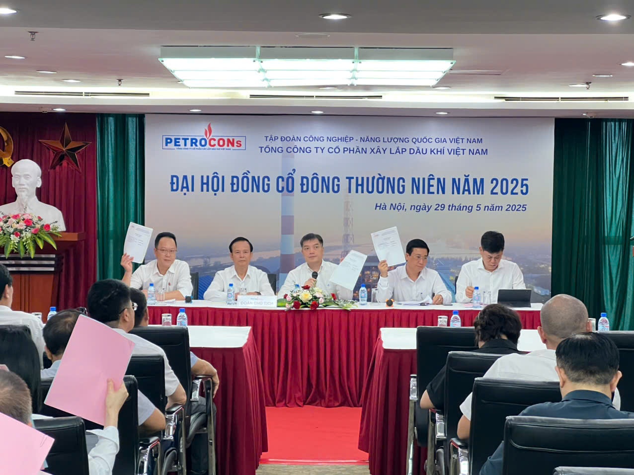 PETROCONs tin tưởng hơn vào tương lai Các sự kiện nổi bật của Petrovietnam trong tuần từ ngày 2/6 đến ngày 8/6/2025