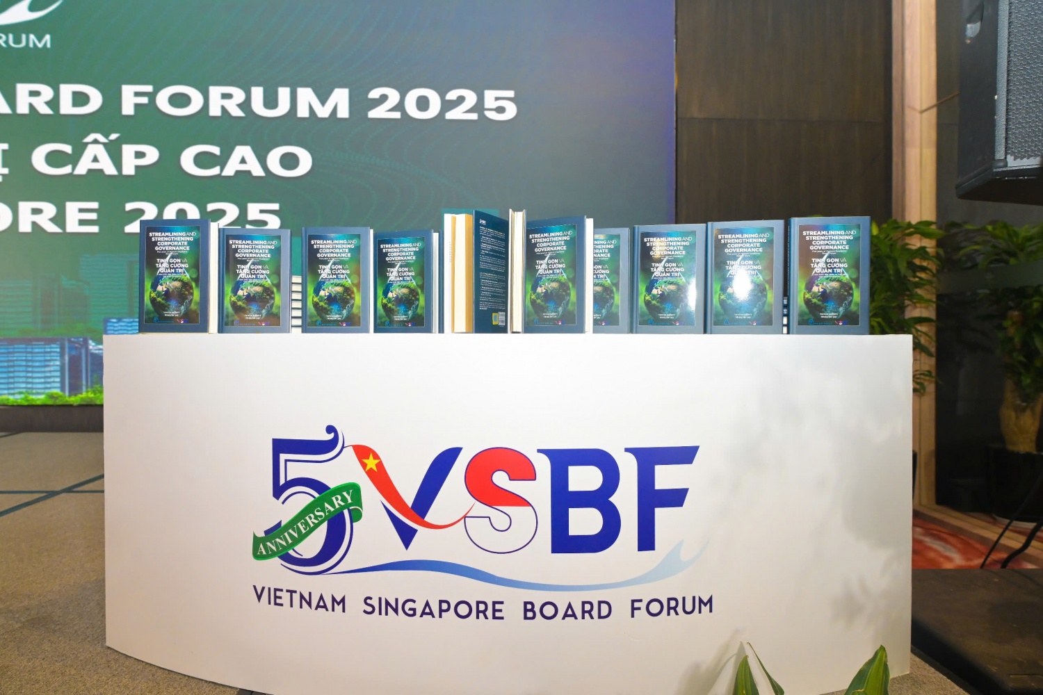 Petrovietnam tham dự VSBF 2025, góp phần thiết lập biểu đồ Bền vững ASEAN Petrovietnam tham dự VSBF 2025, góp phần thiết lập biểu đồ Bền vững ASEAN