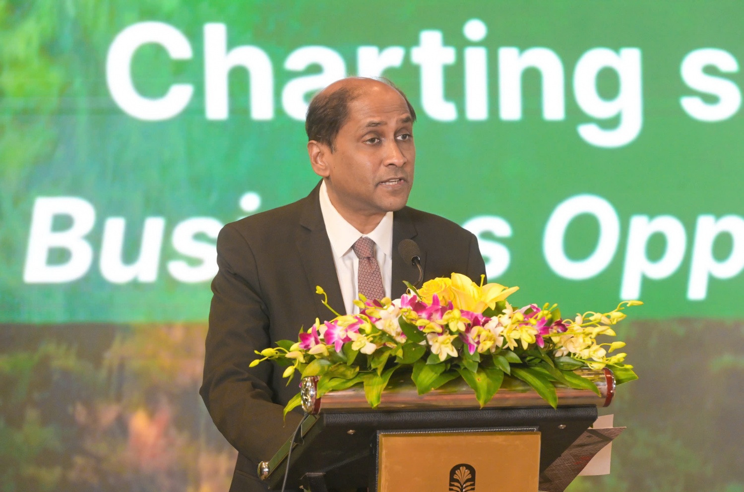 Petrovietnam tham dự VSBF 2025, góp phần thiết lập biểu đồ Bền vững ASEAN Petrovietnam tham dự VSBF 2025, góp phần thiết lập biểu đồ Bền vững ASEAN