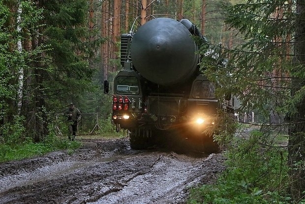 Hệ thống tên lửa đạn đạo Oreshnik. Ảnh: TASS