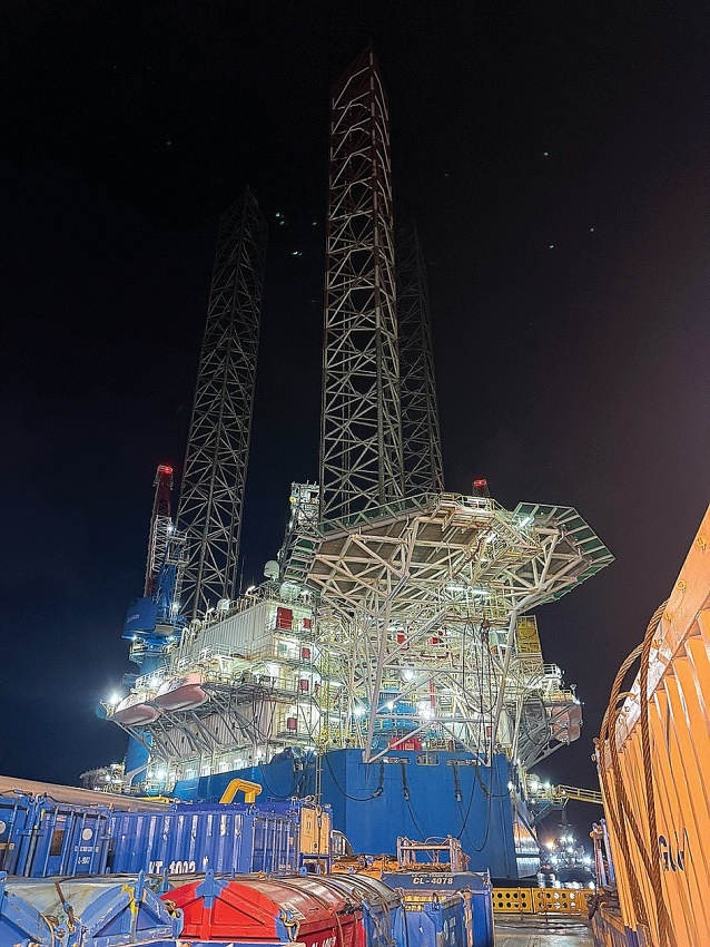 Viết hay về dầu khí - Khó thật? Viết hay về dầu khí - Khó thật?