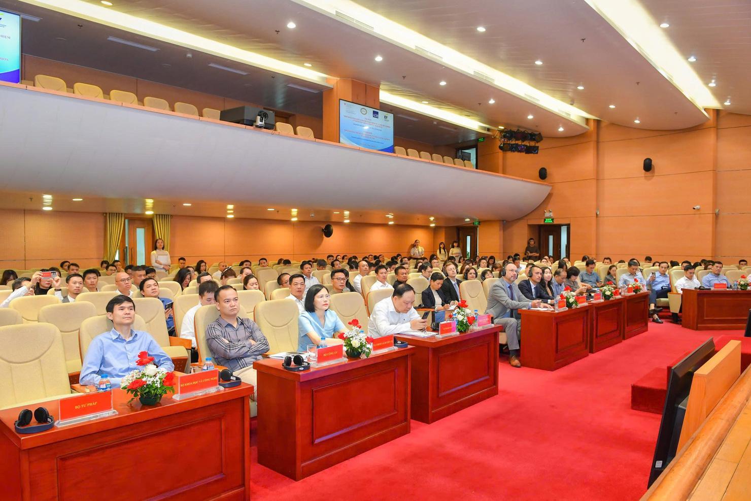 Quang cảnh Tọa đàm.