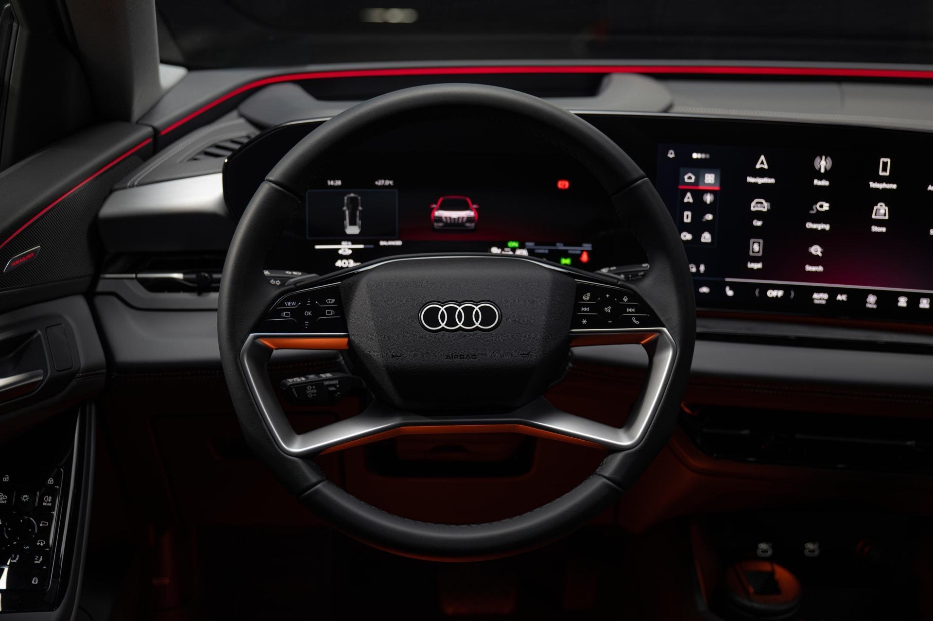 Hệ thống màn hình OLED tiên tiến trang bị trên Audi Q6 e-tron.