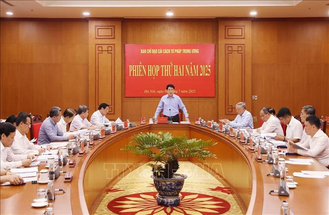 Phi&ecirc;n họp thứ hai Ban Chỉ đạo Cải c&aacute;ch tư ph&aacute;p Trung ương.