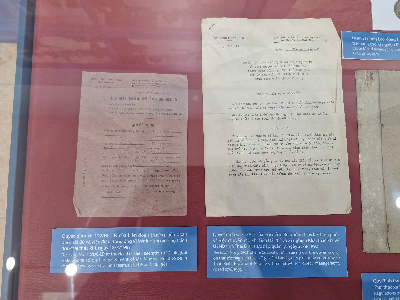 Khu lưu niệm Dầu khí - Kỳ 2: Dòng chảy ký ức qua những tư liệu và hình ảnh lịch sử Khu lưu niệm Dầu khí - Kỳ 2: Dòng chảy ký ức qua những tư liệu và hình ảnh lịch sử