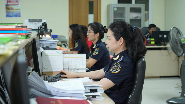 Cục Hải quan đã và đang triển khai quyết liệt các giải pháp cải cách thủ tục hành chính, tạo điều kiện thuận lợi cho các doanh nghiệp công nghệ cao