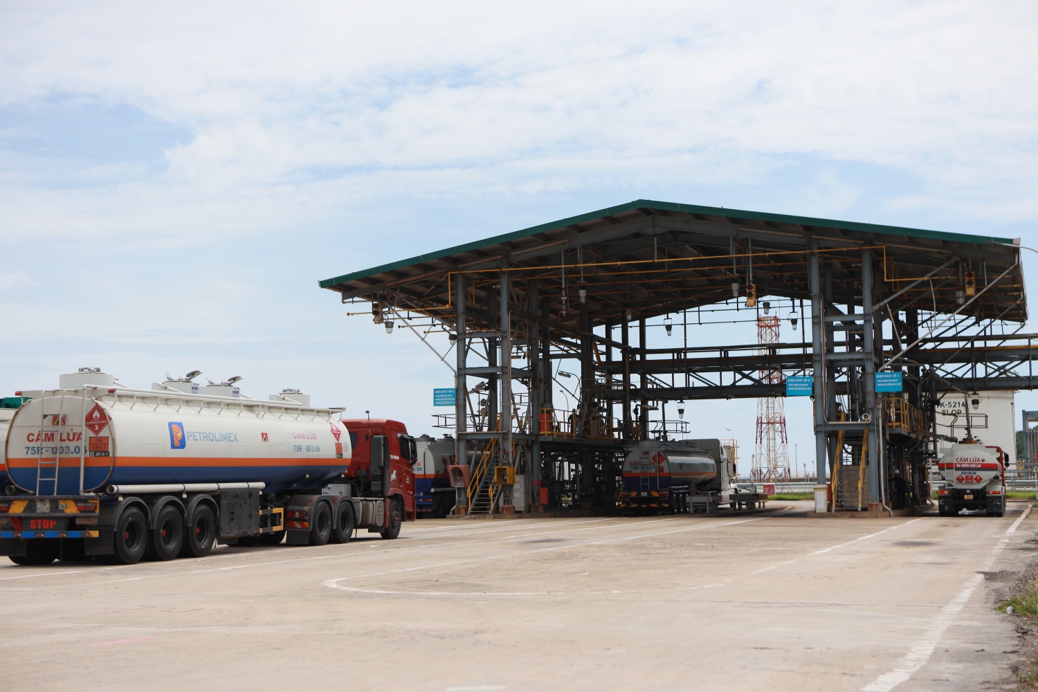 BSR giữ vững an toàn, bứt phá hiệu quả trong vận hành NMLD Dung Quất BSR giữ vững an toàn, bứt phá hiệu quả trong vận hành NMLD Dung Quất