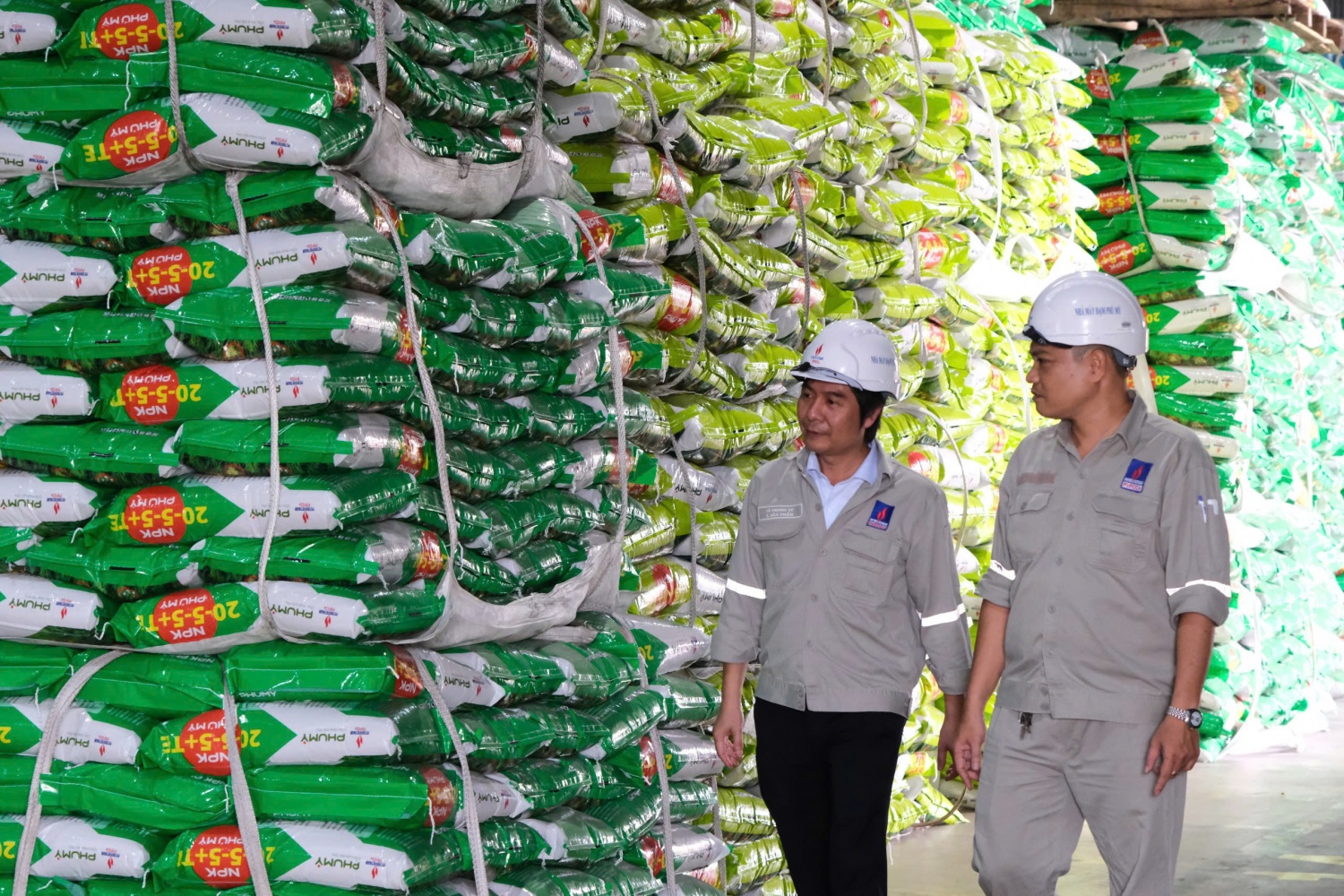 PVFCCo - Phú Mỹ: Tiên phong đổi mới sáng tạo, nâng tầm SXKD và chuyển đổi số PVFCCo Phú Mỹ: Tiên phong đổi mới sáng tạo, nâng tầm SXKD và chuyển đổi số