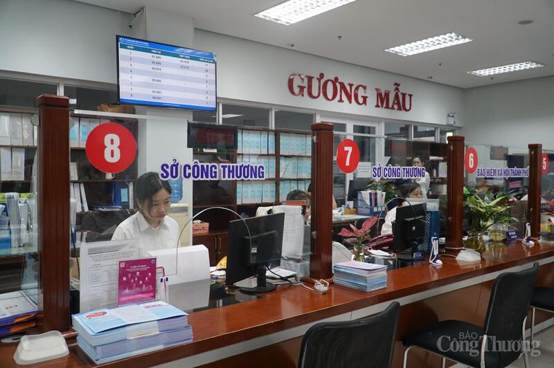Sở Công Thương Đà Nẵng nằm trong số những đơn vị sở, ngành tại Đà Nẵng có tỷ lệ giải quyết thủ tục hành chính trước hạn và đúng hạn cao nhất kể từ thời điểm sáp nhập tỉnh, vận hành chính quyền 2 cấp (từ ngày 1/7)