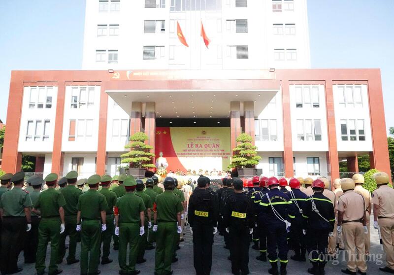 Công an thành phố Đà Nẵng ra quân thực hiện cao điểm tấn công, trấn áp tội phạm, bảo đảm an ninh trật tự, bảo vệ tuyệt đối an ninh, an toàn các sự kiện chính trị trên địa bàn thành phố