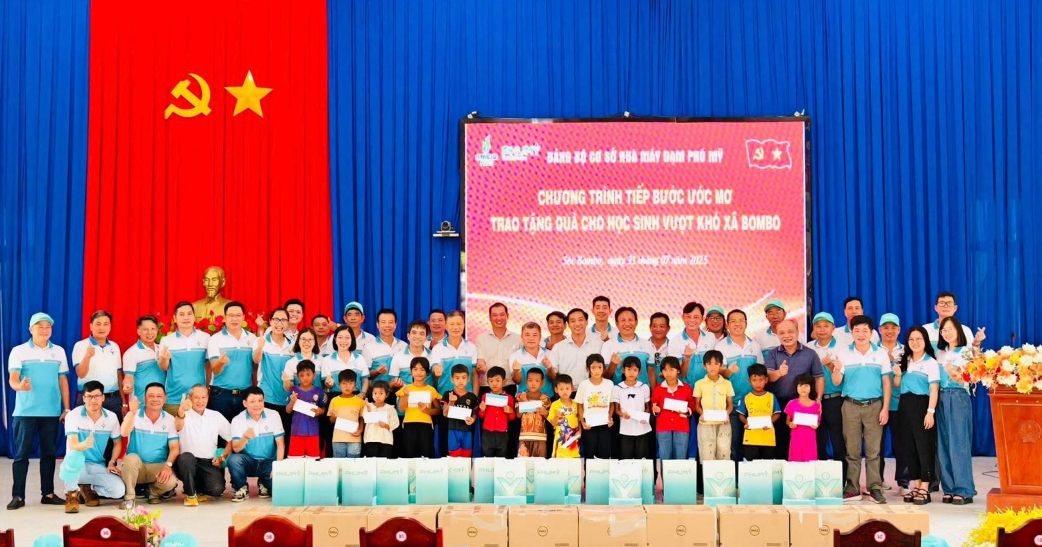 Đảng bộ Đạm Phú Mỹ tổ chức hành trình về nguồn tại Bom Bo (Đồng Nai)
