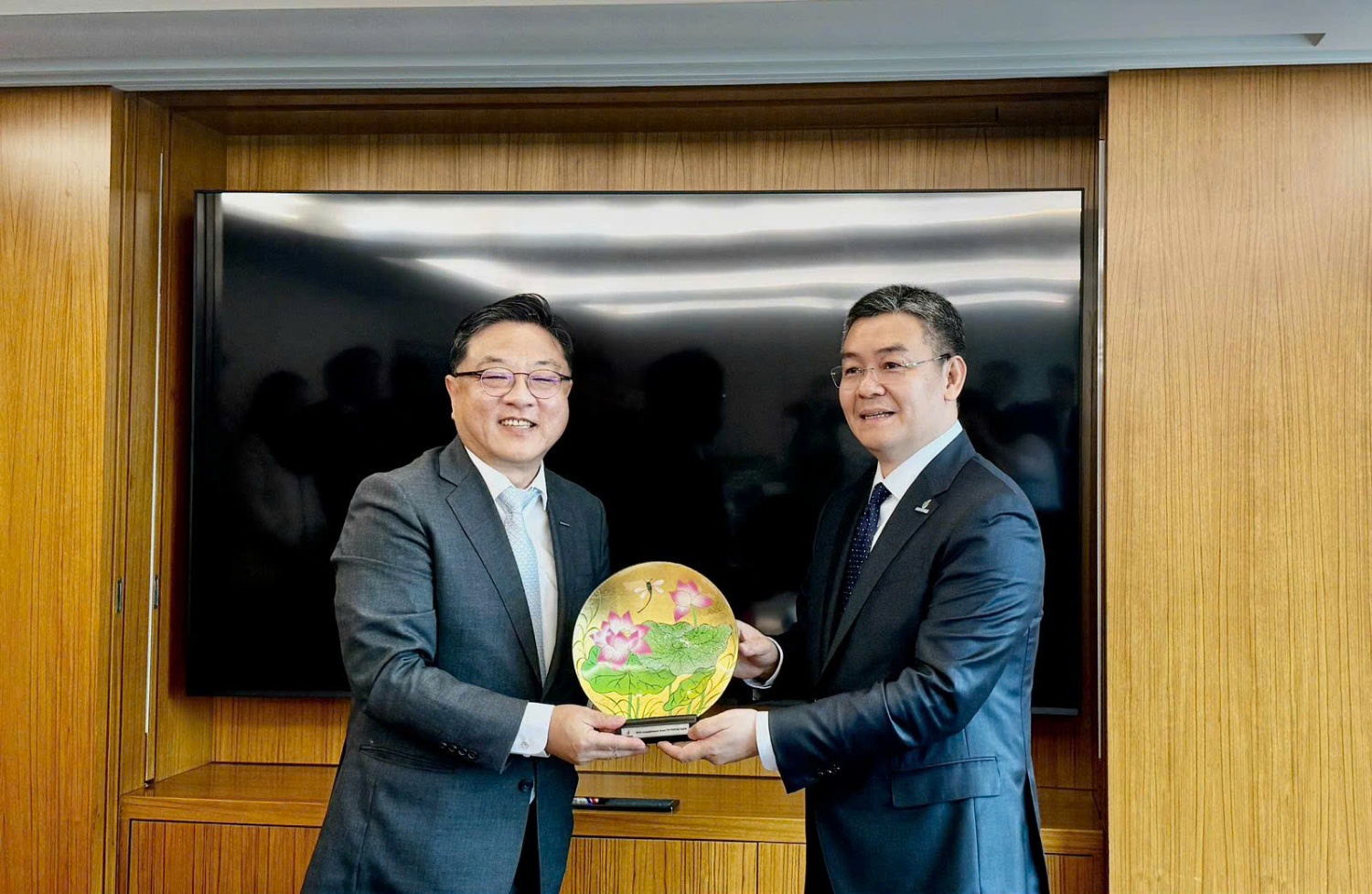 Petrovietnam và Doosan Enerbility thúc đẩy hợp tác năng lượng và chuyển đổi xanh Petrovietnam và Doosan Enerbility thúc đẩy hợp tác năng lượng và chuyển đổi xanh