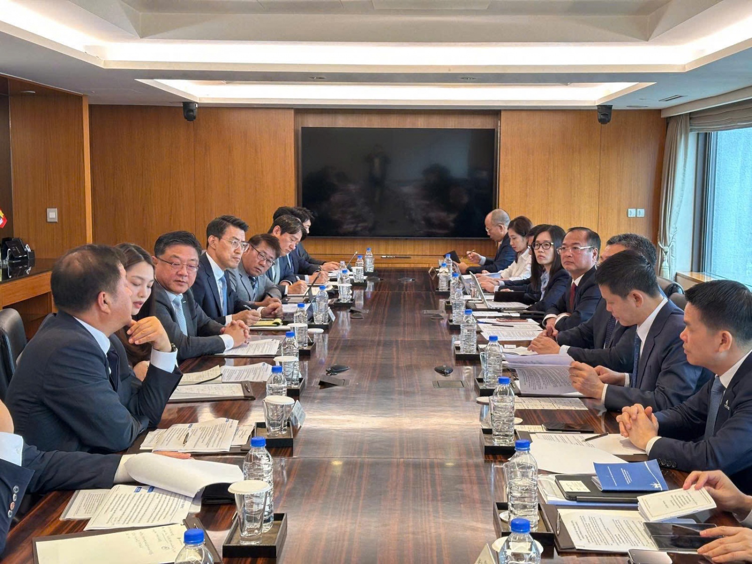 Petrovietnam và Doosan Enerbility thúc đẩy hợp tác năng lượng và chuyển đổi xanh Petrovietnam và Doosan Enerbility thúc đẩy hợp tác năng lượng và chuyển đổi xanh