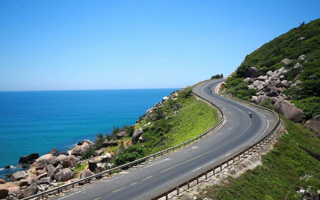 Theo quy hoạch, hệ thống đường bộ ven biển nước ta có tổng chiều dài khoảng 2.838km; đến nay đã hoàn thành, đưa vào khai thác 1.397km