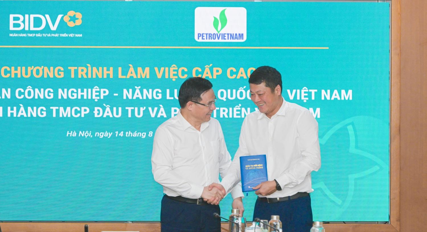 Petrovietnam thúc đẩy hợp tác với Ngân hàng BIDV