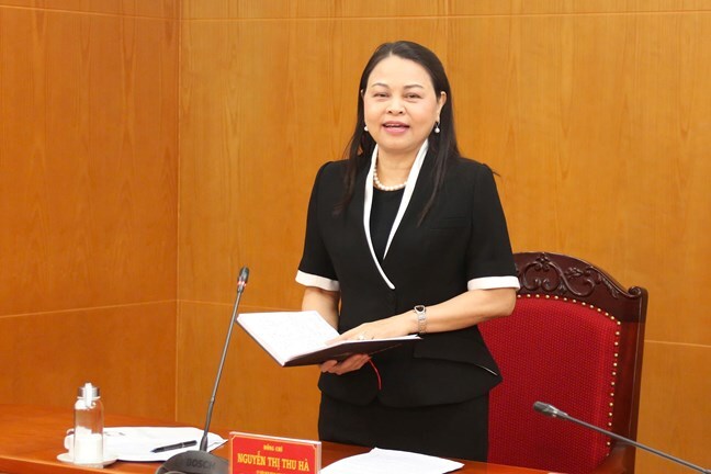 Bà Nguyễn Thị Thu Hà, Phó Chủ tịch - Tổng Thư ký Uỷ ban Trung ương Mặt trận Tổ quốc Việt Nam phát biểu tại buổi làm việc. Ảnh: Minh Hiển