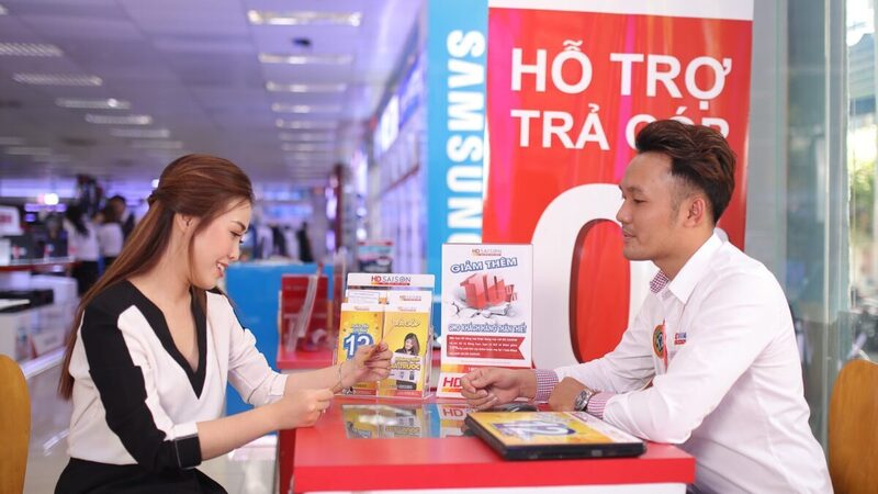 Tín dụng tiêu dùng đang ghi nhận những tín hiệu phục hồi. Ảnh: HD Saison