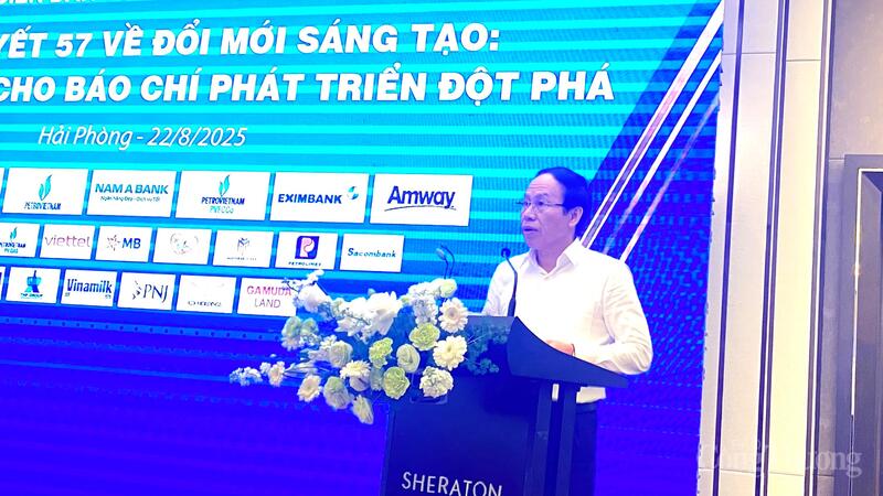 Bí thư Thành ủy Hải Phòng Lê Tiến Châu phát biểu