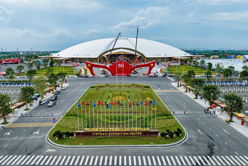 Theo dự thảo, Hội chợ Công nghiệp, Thương mại và hàng tiêu dùng cấp quốc gia hàng năm được tổ chức tại Trung tâm Hội chợ Việt Nam (VEC), xã Đông Anh, Thành phố Hà Nội