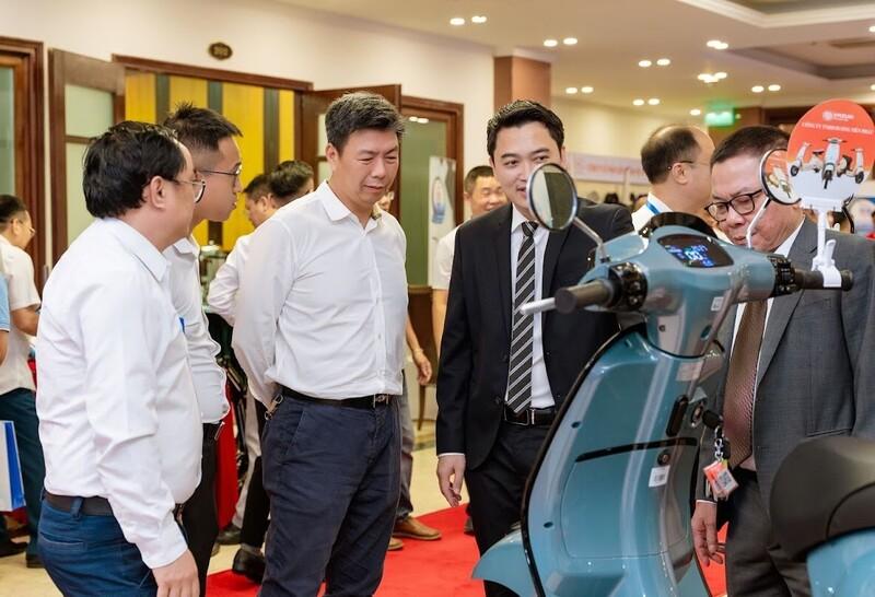 Nhiều mẫu xe được trưng bày, giới thiệu tại sự kiện.