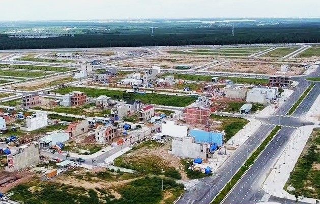 Phó Thủ tướng Chính phủ Trần Hồng Hà yêu cầu xử lý dứt điểm việc điều chỉnh khu tái định cư Bình Sơn trong tháng 10. Ảnh: Khu tái định cư Lộc An - Bình Sơn