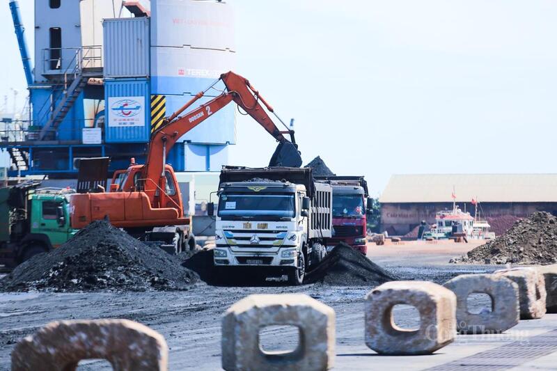 Chi phí logistics giảm mạnh, Hà Tĩnh bứt phá nhờ cao tốc Bắc - Nam - 2