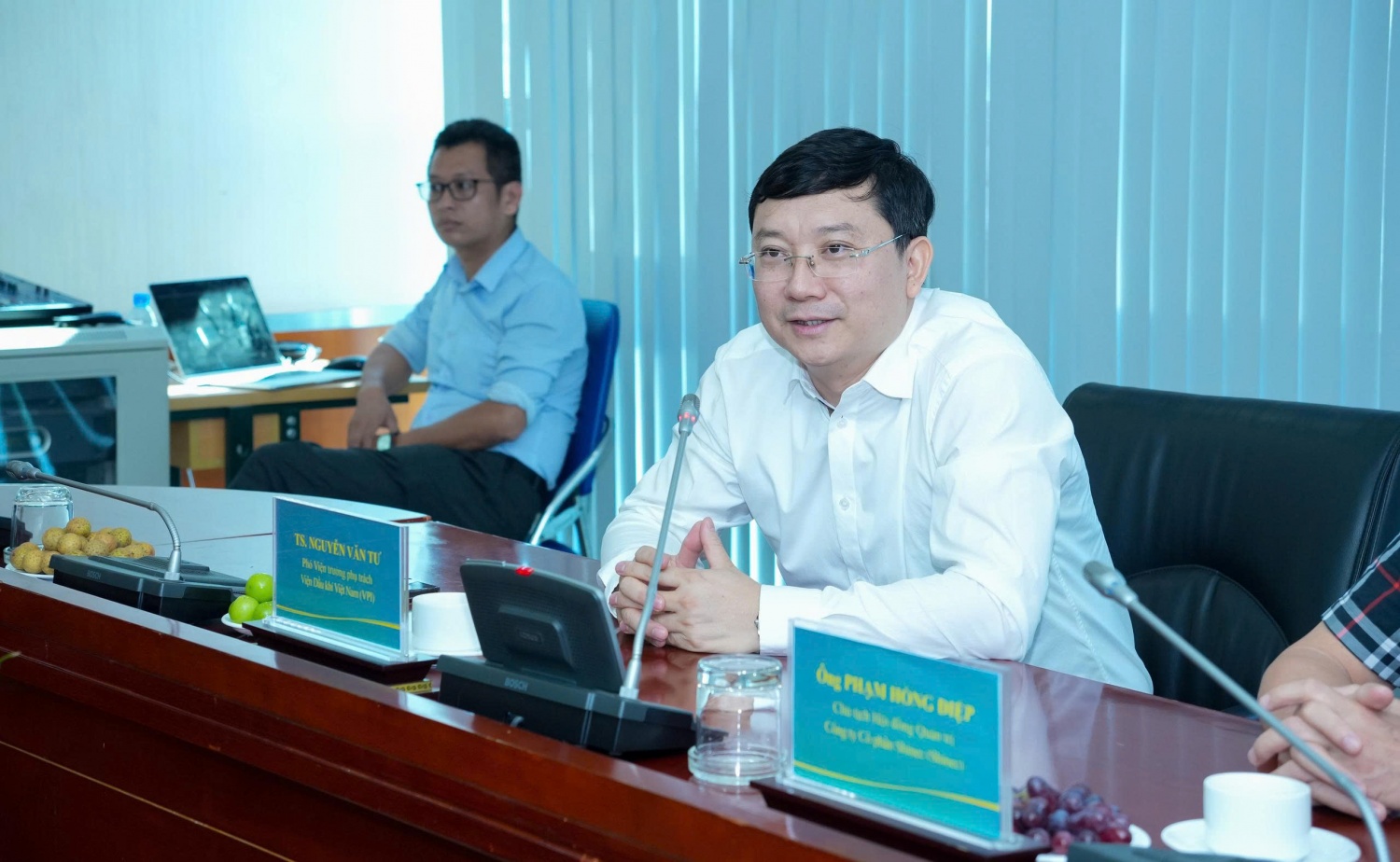 VPI và Shinec thảo luận về tiềm năng hợp tác phát triển mô hình trung tâm công nghiệp năng lượng sinh thái VPI và Shinec thảo luận về tiềm năng hợp tác phát triển mô hình trung tâm công nghiệp năng lượng sinh thái