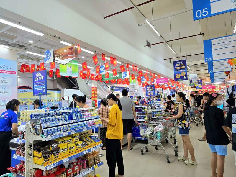 Saigon Co.op đảm bảo nguồn cung ứng và triển khai nhiều hỗ trợ thiết thực cho người dân tại vùng chịu ảnh hưởng