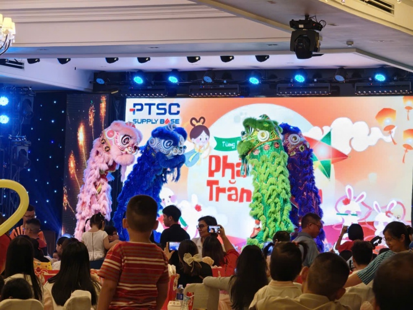 PTSC Supply Base tổ chức “Đêm hội trăng rằm” năm 2025 PTSC Supply Base tổ chức “Đêm hội Trăng Rằm” năm 2025 cho con em CBCNV