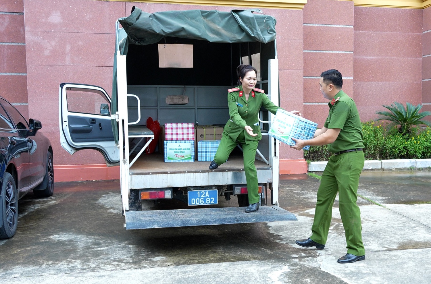 Petrovietnam chung tay cùng Bắc Ninh, Lạng Sơn vượt qua bão lũ lịch sử