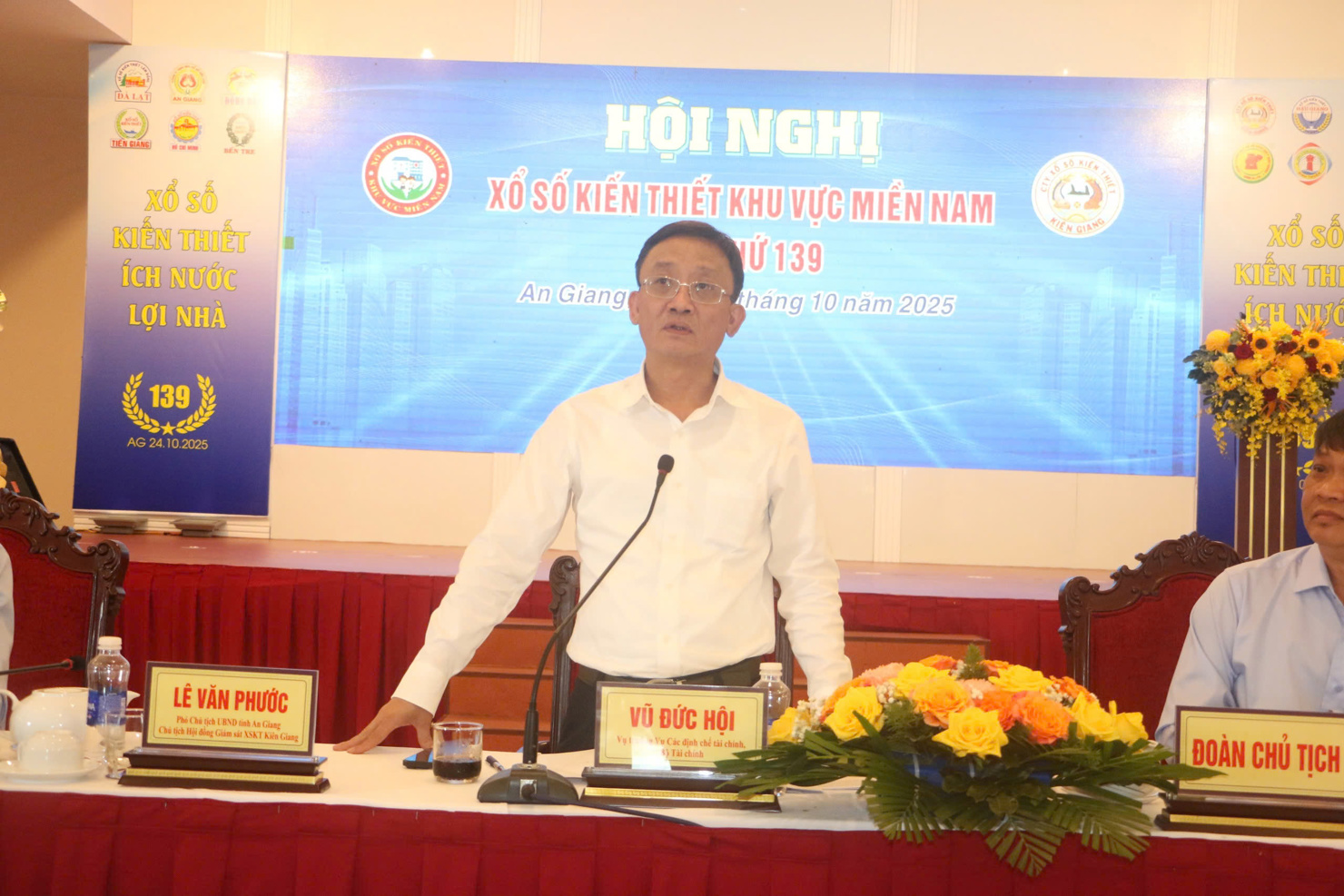 &Ocirc;ng Vũ Đức Hội - Vụ trưởng Vụ C&aacute;c định chế T&agrave;i ch&iacute;nh, Bộ T&agrave;i ch&iacute;nh.
