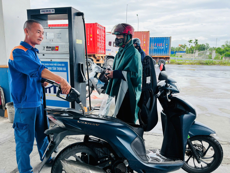 Giá xăng dầu trong nước hôm nay ngày 25/10/2025. Ảnh: P.C