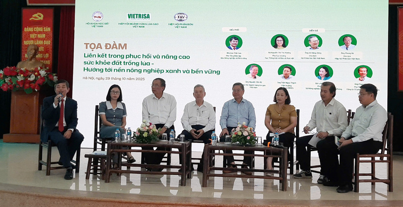 Toàn cảnh tọa đàm. Ảnh: N.H