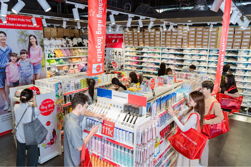 Với hệ thống cửa hàng trải dài tại nhiều tỉnh, thành trên cả nước, chương trình giúp người tiêu dùng tiếp cận sản phẩm chất lượng với chi phí hợp lý