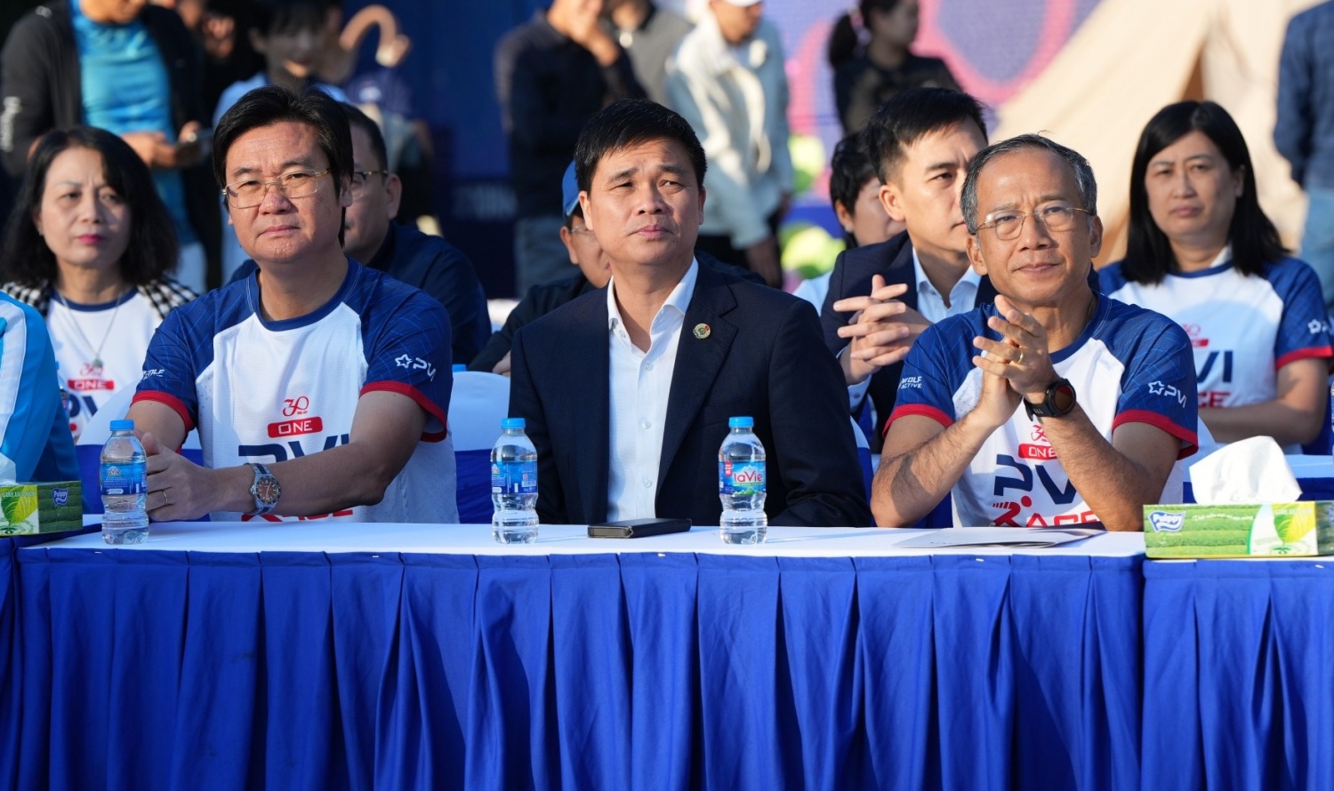 [Chùm ảnh] Sôi nổi Ngày hội Văn hóa Thể thao 30 năm PVI: “One Beat - One Dream”