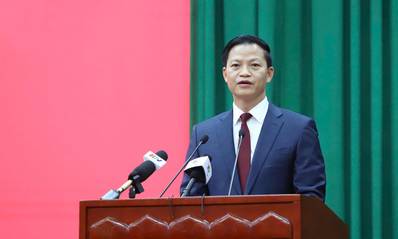 Đồng chí Vương Quốc Tuấn phát biểu nhận nhiệm vụ. Ảnh: Báo Bắc Ninh