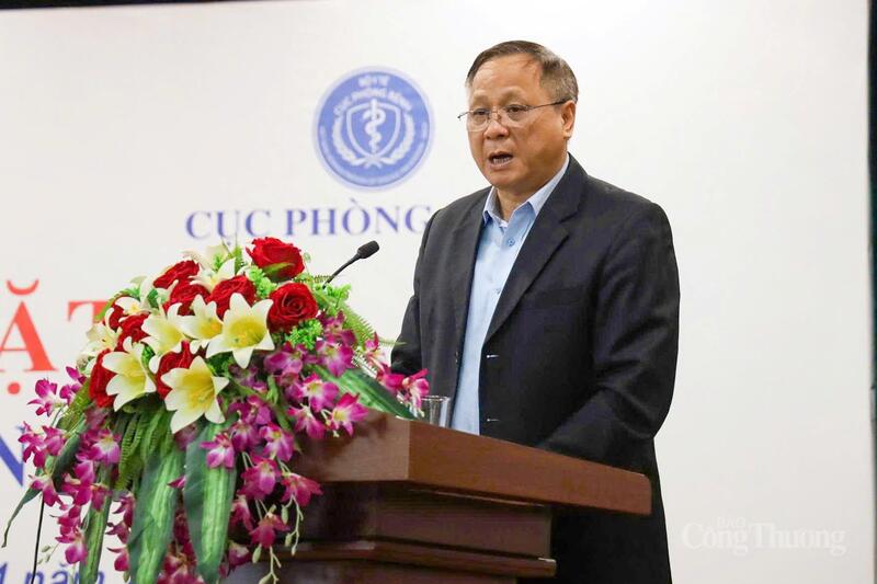 Ông Phạm Đức Mạnh - đại diện Cục Phòng bệnh thông tin, ngành y tế đang chuyển mạnh từ tư duy tập trung “khám bệnh, chữa bệnh” sang “chủ động phòng bệnh”. Ảnh: Phương Trang.