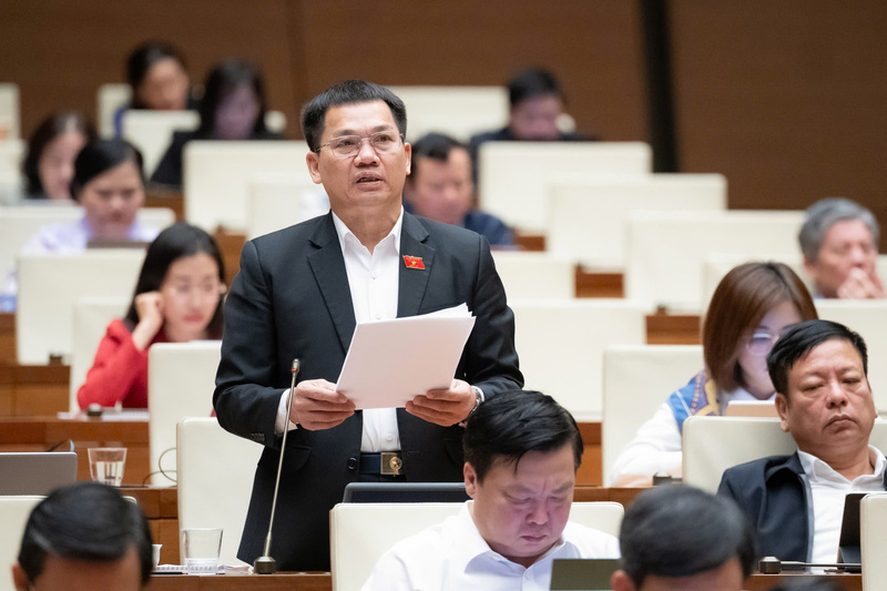 Đại biểu Dương Khắc Mai - đoàn Lâm Đồng.