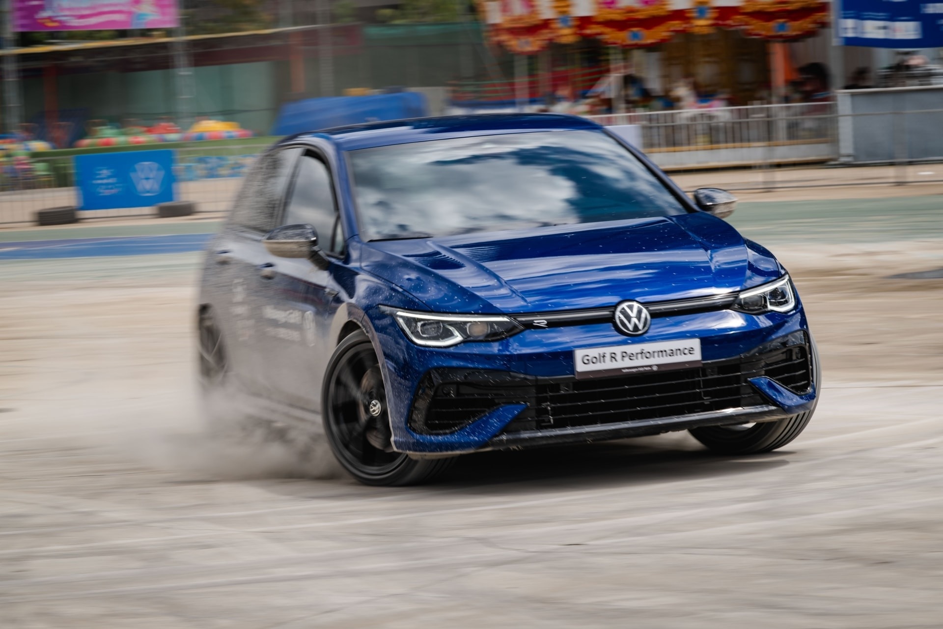 Phiên bản VW Golf R sở hữu khả năng vận hành mạnh mẽ.
