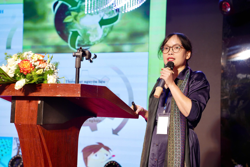 Đơn vị trình bày tham luận tại hội nghị. Ảnh: Nguyễn Tuấn.