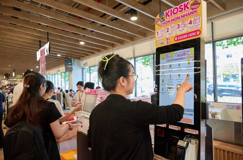 Khách hàng dễ dàng lựa chọn món ăn và thanh toán nhanh chóng.