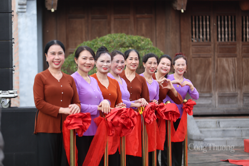 Hà Tĩnh tôn vinh truyền thống khoa bảng tại Văn Miếu địa phương - 5